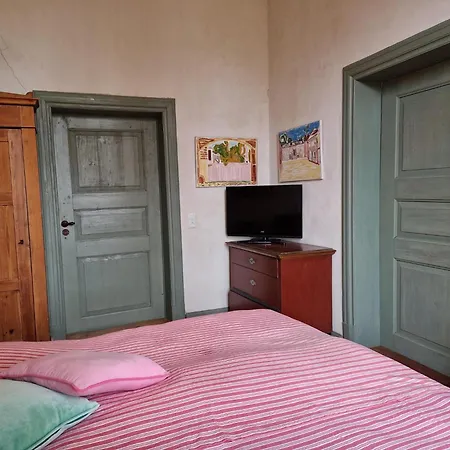 Appartement In Mit Garten, Cleaning Included